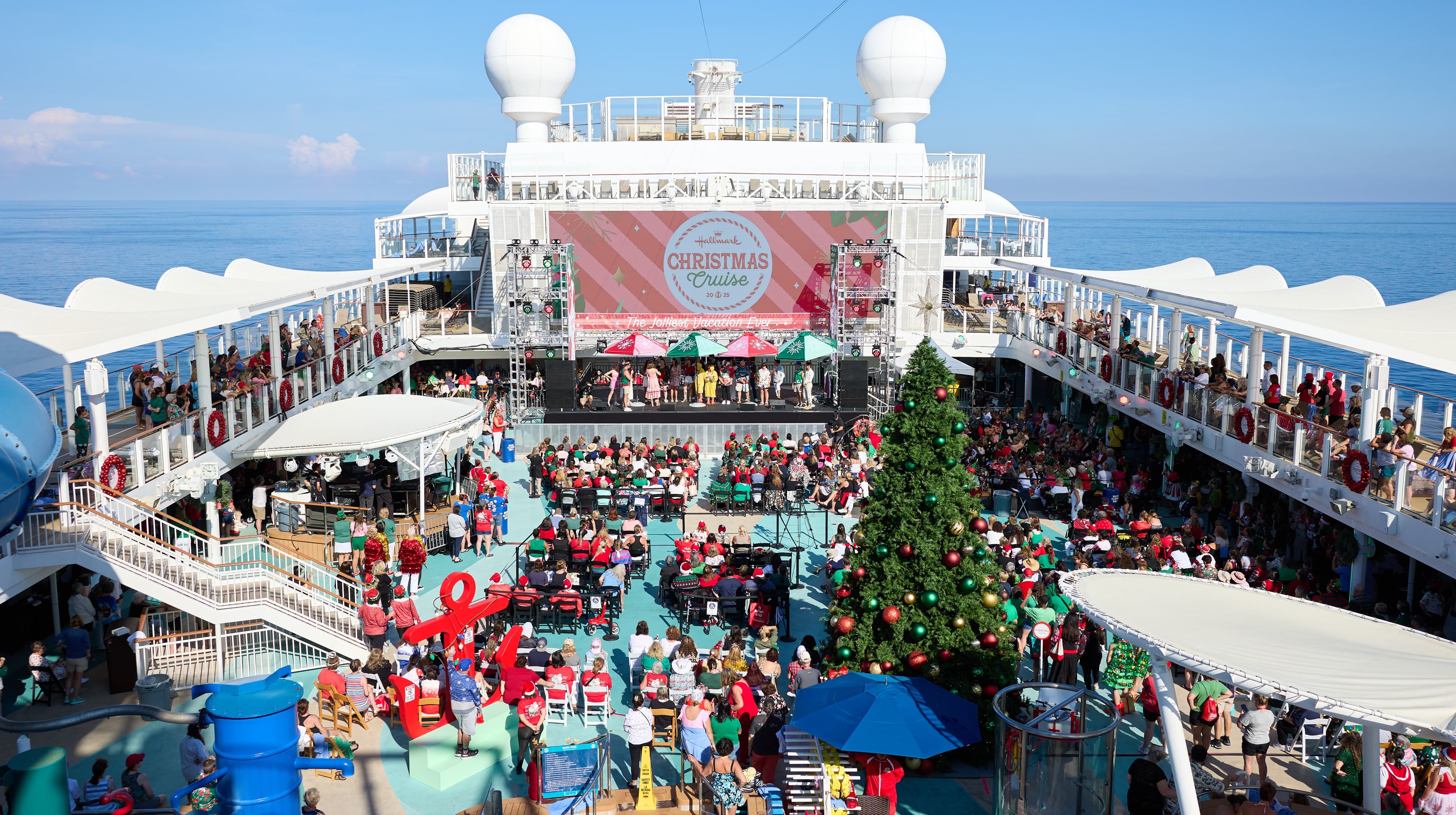 Celebrity news image