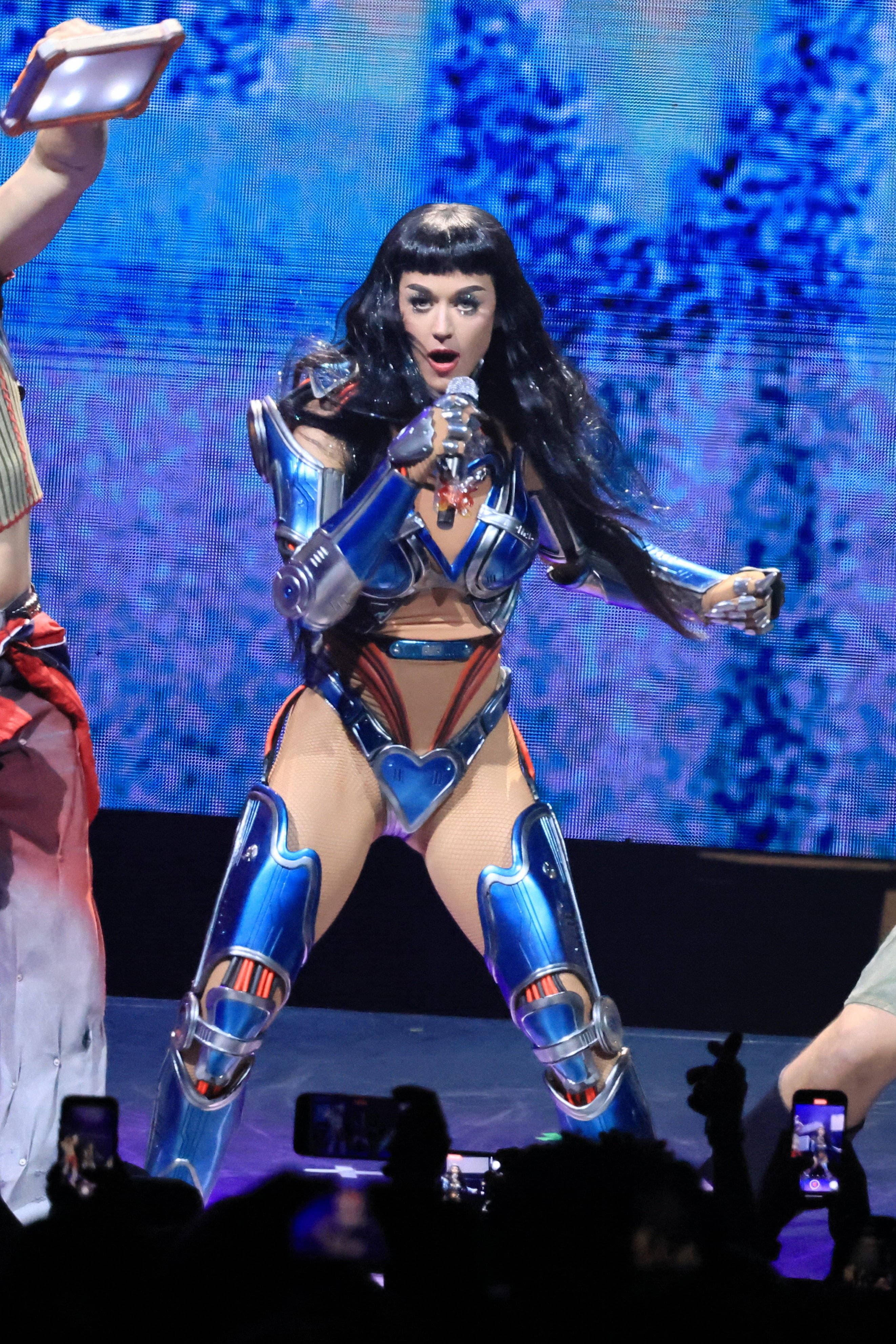 Katy Perry Turns 40: Embracing Growth and Authenticity on Life's Journey