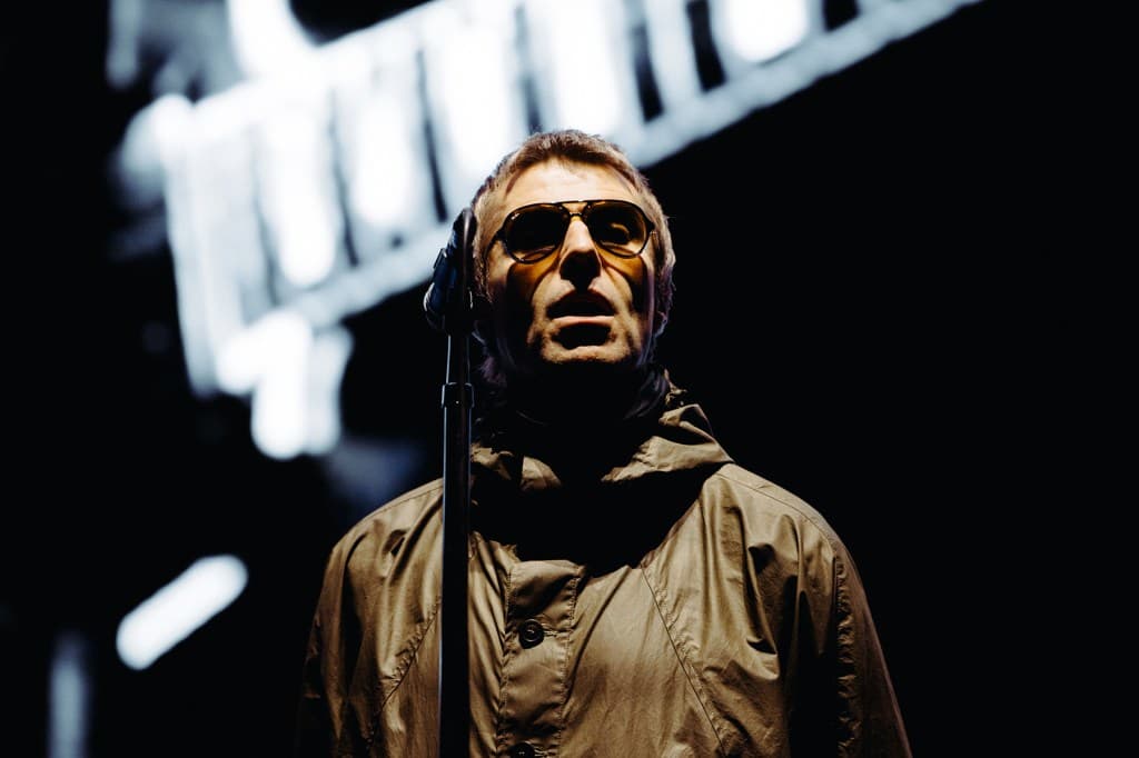 Liam Gallagher's Explosive Outburst: A Night of Fiery Revelry at Oasis' Melbourne Spectacle!