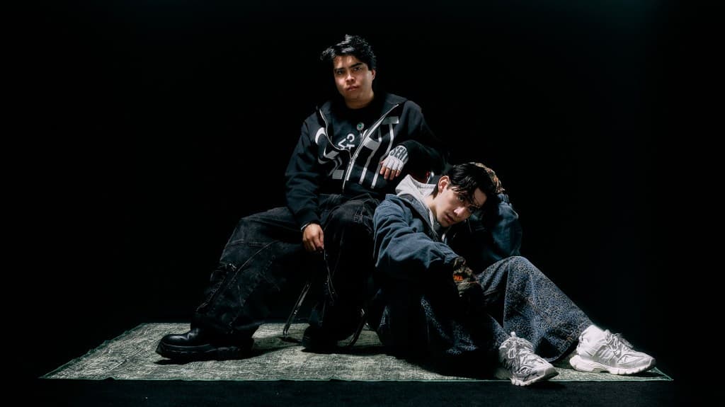 Celebrity news image