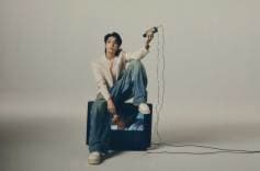 Celebrity news image