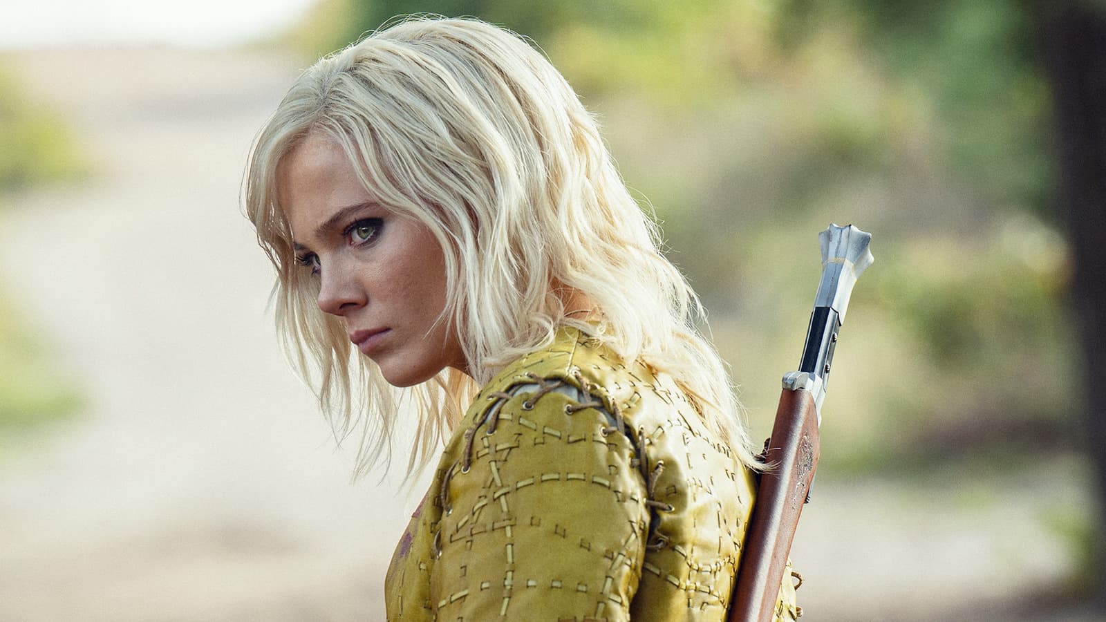 FREYA ALLAN REVEALS CIRI'S NEW LOVE: Drama Ahead in The Witcher Season 4!